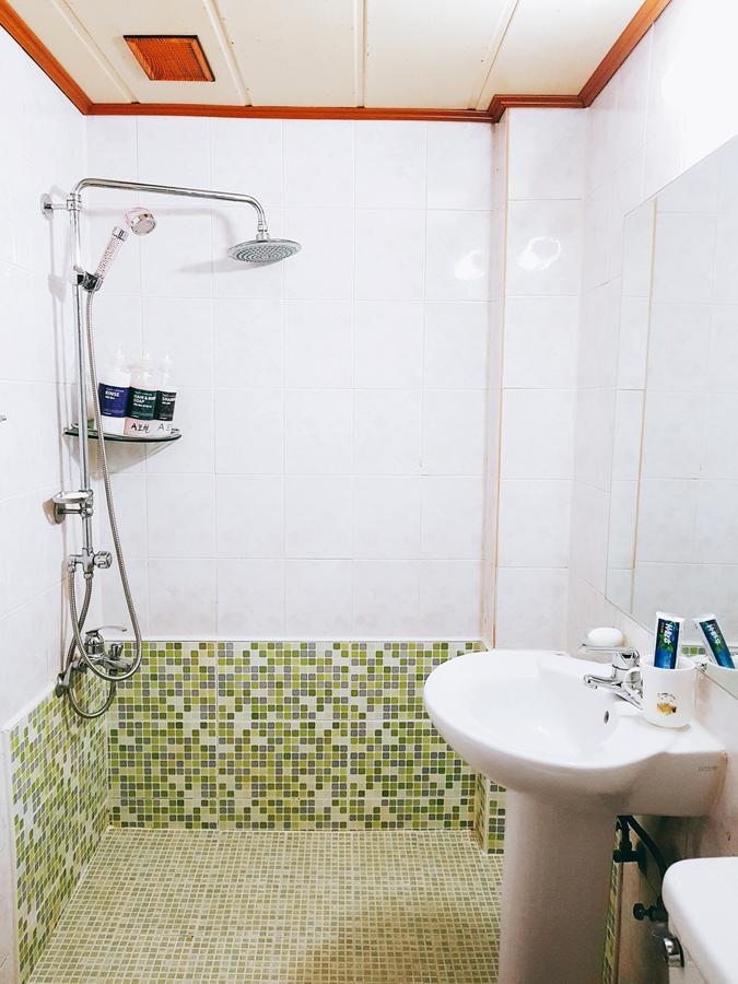 Gumi A Motel Kültér fotó