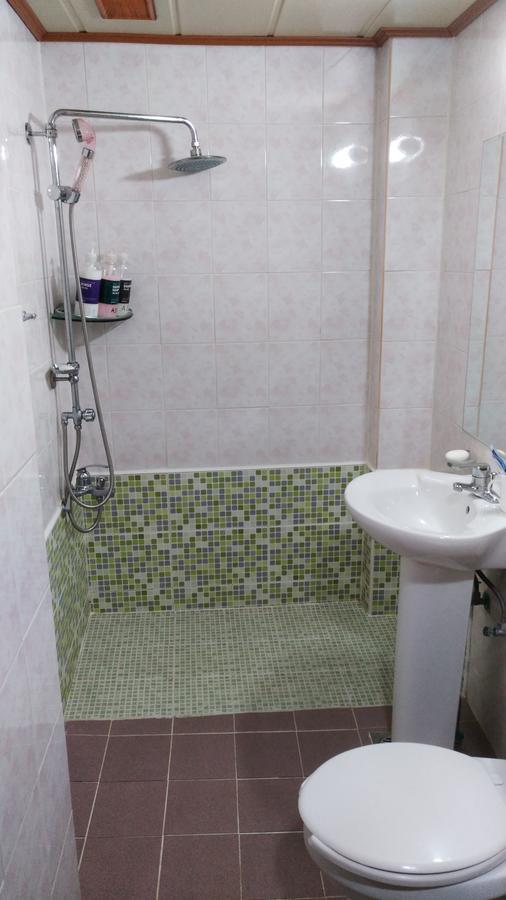 Gumi A Motel Kültér fotó